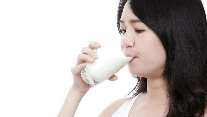 Minum susu itu sehat lho! Foto: Getty Images Minum susu itu sehat lho! Foto: Getty Images