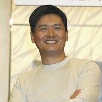 Ada satu perkataannya yang cukup menggugah perasaan dan rasanya patut dijadikan panutan hidup. Uang ini bukanlah milikku. Aku hanya menyimpannya selama beberapa waktu, tukas Chow. Foto: Chris Weeks/Getty Images