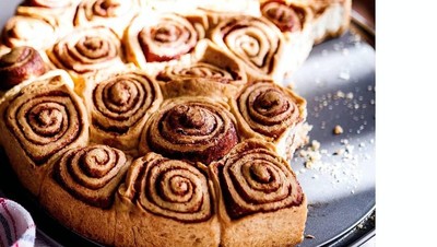 Empuk Wangi Cinnamon Roll Enak Buat Teman Ngopi