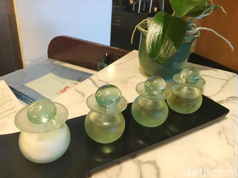 Pilihan minyak aromaterapi dari biji anggur.