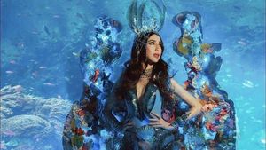 Meriah & Seksi, Gaya Nadia Pakai Kostum Nasional di Miss Grand International