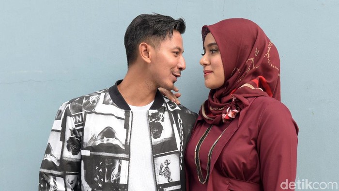 Fairuz A Rafiq saat ditemui Trans TV.
