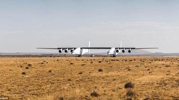 Pembeli Stratolaunch berhak memiliki pesawat serta fasilitas dan properti intelektualnya. Foto: Stratolaunch