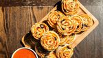 Empuk Wangi Cinnamon Roll Enak Buat Teman Ngopi