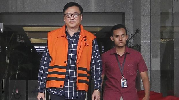 Direktur Operasional Lippo Group Billy Sindoro (rompi jingga), Jakarta, Selasa (16/10).