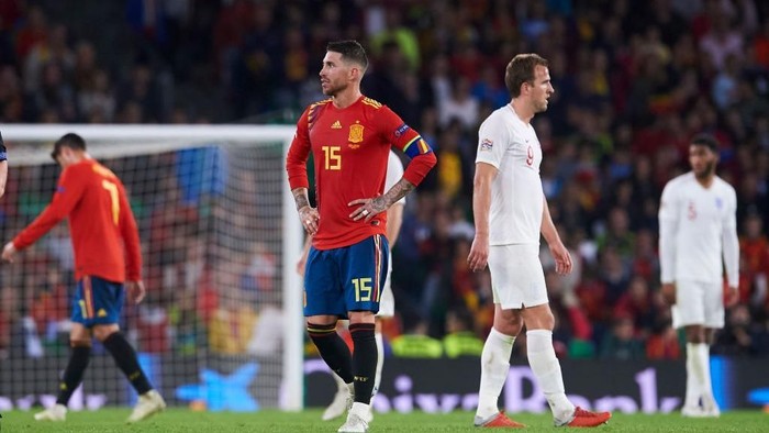 SEVILLE, SPAIN - OCTOBER 15:  Sergio Ramos of Spain reacts during the UEFA Nations League A Group Four match between Spain and England at Estadio Benito Villamarin on October 15, 2018 in Seville, Spain.  (Photo by Aitor Alcalde/Getty Images)