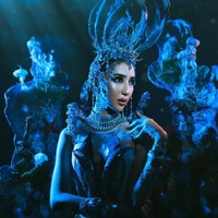 G.Liem sang desainer mengungkapkan alasan memilih tema Lombok untuk kostum nasional. Menurutnya keberangkatan Nadia ke Miss Grand International 2018 bisa menjadi ajang untuk mempromosikan Lombok yang baru saja tertimpa bencana dan memperlihatkan betapa indahnya pesona bawah lautnya. Foto: Dok. Rio Motret