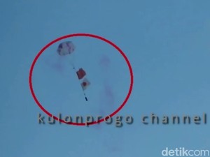 Tentang Pesta Petasan Bendera Cina di HUT Kulon Progo yang Viral
