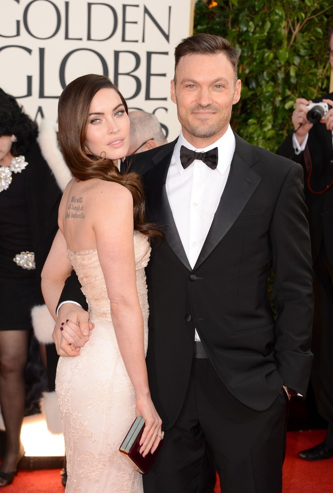 Megan Fox dan Brian Austin Green berpacaran pada 2004 dan tunangan di 2006. Keduanya lalu putus pada 2009, tapi tak berapa lama kembali bersama dan menikah di 2010. Pada Agustus 2015, Megan mengajukan cerai namun di 2016, pasangan selebriti ini balikan dan kini sudah memiliki tiga anak. Foto: Getty Images