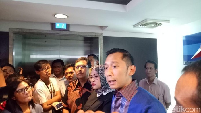 Ibas Prihatin dan Kecam Peluru Nyasar di Ruang Anggota DPR F-PD