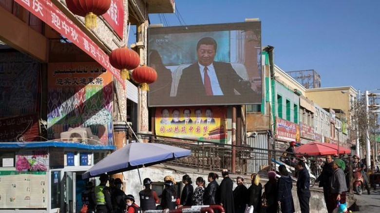China Dirikan Pusat Kursus Kejuruan Bagi Muslim Uighur China Dirikan Pusat Kursus Kejuruan Bagi Muslim Uighur