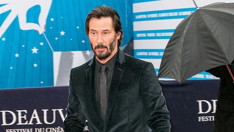 Pesawat Mendarat Darurat, Keanu Reeves Jadi 'Pahlawan'