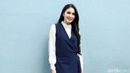 Sandra Dewi Hamil 8 Bulan Nggak Kelihatan Gendut, Kok Bisa Sih?