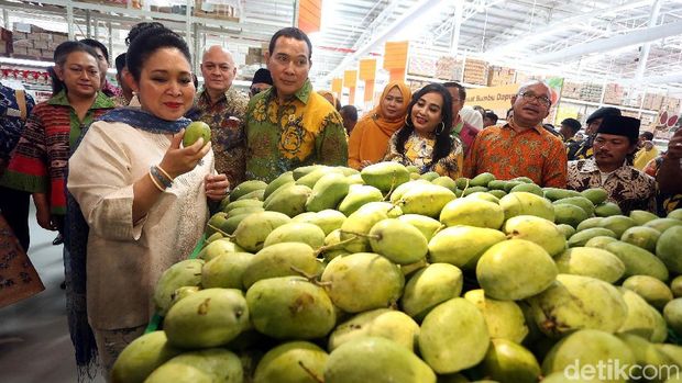 Tommy dan Titiek Soeharto / 