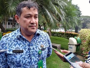 Pemkot Bandung Godok Wacana Larangan Kantong Plastik