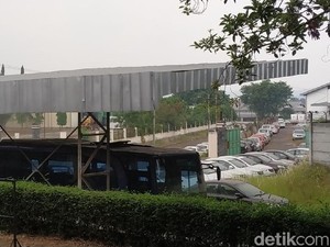 Sebelum Dirumorkan Jadi Pabrik Esemka, Pabrik Ini Memproduksi Botol