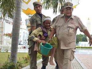 Dinsos Aceh Sarankan Tak Beri Sedekah ke Pengemis