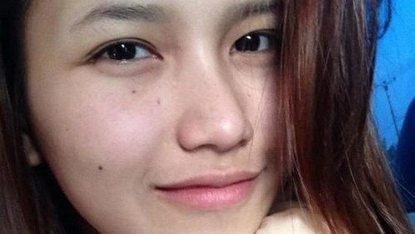 7 Wajah Ayu Ting Ting Tanpa Makeup, Alis Tetap Cetar