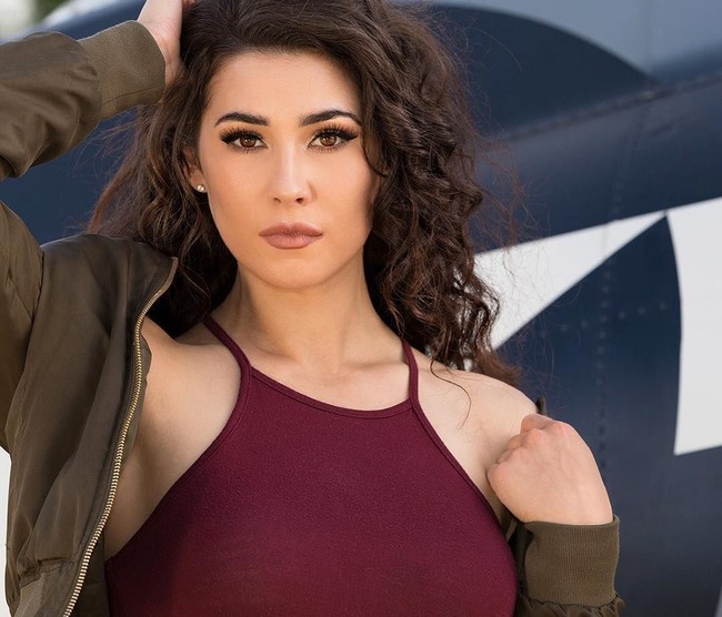 Tewasnya Kelsey hingga saat ini menjadi misteri. Tak hanya keluarga, netizen pun ikut berduka atas kepergiannya secara tragis. Foto: Instagram (@ kelsomq)