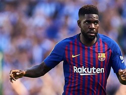 Samuel Umtiti bisa juga menjadi solusi untuk membeli De Ligt dan Barcelona bakal melepas dengan bayaran hampir 40 juta euro. (Foto: Aitor Alcalde/Getty Images)