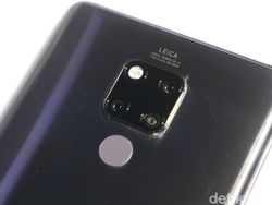 Ini Huawei Mate 20X, Ponsel Layar Besar Pesaing Nintendo Switch