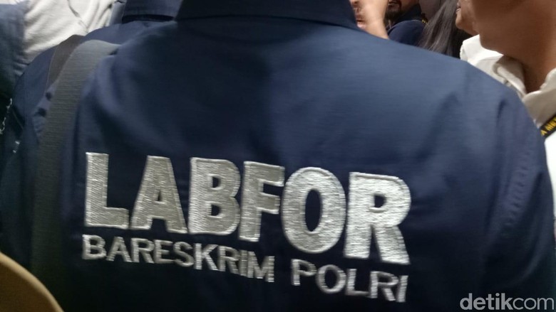 4 Peluru Nyasar ke Gedung DPR, Ini Hasil Pemeriksaan Labfor Polri 4 Peluru Nyasar ke Gedung DPR, Ini Hasil Pemeriksaan Labfor Polri