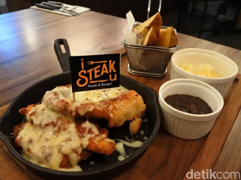 I Steak U: Di Sini Ada Beefsteak dan Chicken Parmagiana yang Gurih Mantap I Steak U: Di Sini Ada Beefsteak dan Chicken Parmagiana yang Gurih Mantap
