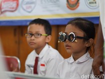 Tahun Ajaran Baru Dimulai, Jadwal Sekolah Padat Tingkatkan Risiko Kerusakan Mata Anak