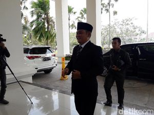 Bupati Bekasi dan 4 Pejabat Ditahan KPK, Wabup Kumpulkan SKPD