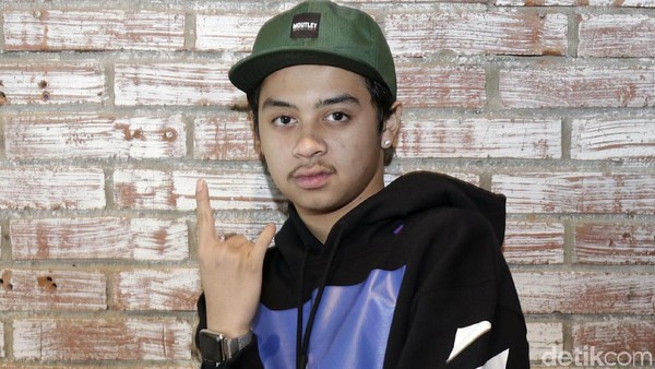 Bastian Steel Gelar Konser Tunggal, CJR Reuni?