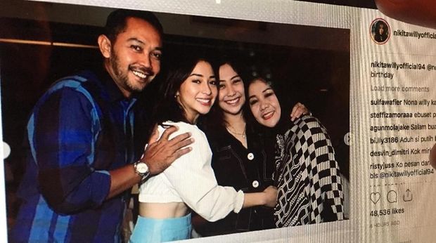 Di Ultah Adik, Nikita Willy Bikin Nggak Fokus Pamer Perut Seksi