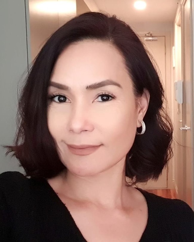 Nenek asal Manila, Filipina ini tetap memesona meski telah memiliki empat anak dan empat cucu. Foto: Facebook