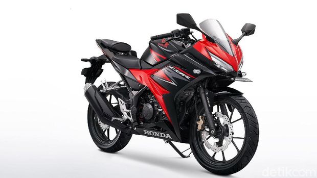 Honda CBR150R 