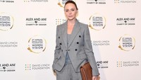 Desainer fashion Stella McCartney juga peduli akan alam Leuser lewat yayasan McCartney Cares Green. Stella mendedikasikan pohon di Leuser dengan bantuan LSM Canopy Planet yang fokus pada perlindungan alam dunia termasuk Indonesia (Foto: Ilya S. Savenok/Getty Images for David Lynch Foundation)