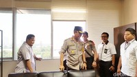 Hingga pukul 09.30 WIB penggeledahan masih berlangsung (Foto: Zunita Amalia Putri/detikcom)