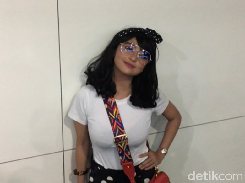 Uh La La! Suami Puji Dewi Perssik Lebih Seksi Dasteran Uh La La! Suami Puji Dewi Perssik Lebih Seksi Dasteran