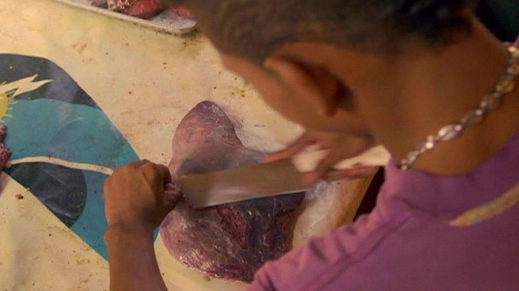 Krisis Venezuela, Warga Makan Daging Busuk Untuk Bertahan Hidup Krisis Venezuela, Warga Makan Daging Busuk Untuk Bertahan Hidup