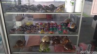 Aneka suvenir yang bisa buat oleh-oleh (Aditya/detikTravel)