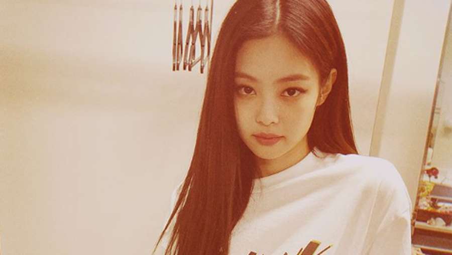  Gambar  Kartun  Blackpink  Jennie 