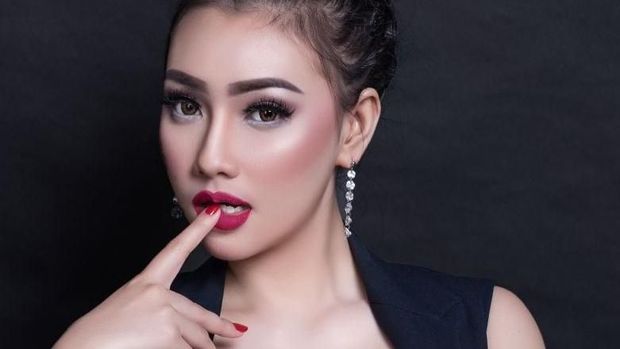Putri Juby.