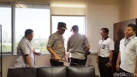 Penyisiran dimulai dari lantai 6 Gedung Nusantara I DPR. Lantai 6 merupakan lantai F-PDIP DPR. (Foto: Zunita Amalia Putri/detikcom)