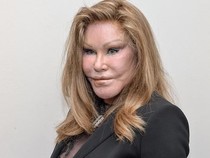 Sosialita Jocelyne Wildenstein Meninggal saat Tidur Siang, Inikah Pemicunya?