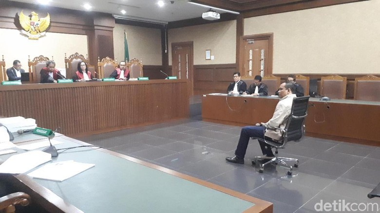 Wakil Ketua DPRD Lampung Tengah Dituntut 8 Tahun Bui Wakil Ketua DPRD Lampung Tengah Dituntut 8 Tahun Bui