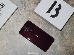 Penampilan Menggoda Nokia X7