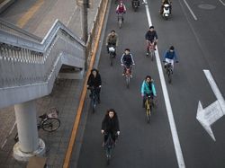 Pemandangan Mencengangkan Puluhan Ribu Sepeda Online