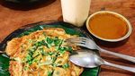 Nyamm! 10 Roti Canai Gurih dengan Kuah Kari Kental yang Lezat