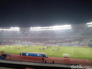 Laga Tunda Persija Vs Persela Digelar di GBK