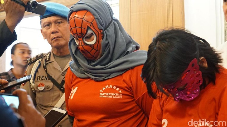 Polisi Kembali Tangkap 3 Pelaku Penjualan Bayi Via Medsos Polisi Kembali Tangkap 3 Pelaku Penjualan Bayi Via Medsos