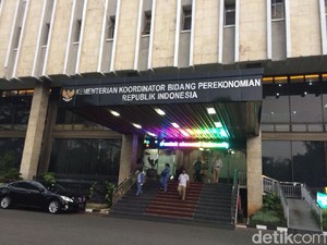 Darmin Gelar Rapat Koordinasi Bahas Kartu Tani