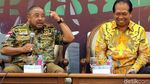 Saat Aboe Bakar Al-Habsyi dan Anton Sihombing Berdiskusi di DPR